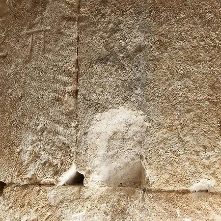 Penzion Dioklecian Wall 2*